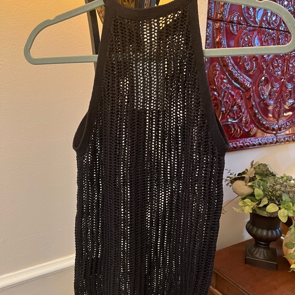 Top - Picture 2 of 3